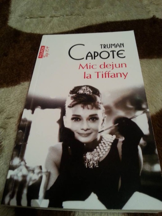 MIC DEJUN LA TIFFANY-TRUMAN CAPOTE