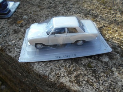 Macheta Opel Kadett B - Masini de Legenda Polonia 1:43 foto