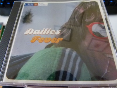 Dailies fever -cd 958 foto