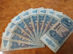 Lot 10 bancnote de 20 Pengo circulate dar in stare buna foto