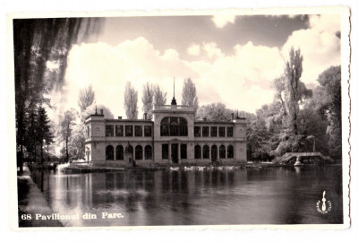 Cluj Pavilionul de patinaj si lacul din parc ilustrata din 1940 foto