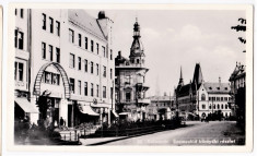 Cluj Kolozsvar,palatul Urania strada Horthy Miklos animata,masini de epoca 1940 foto