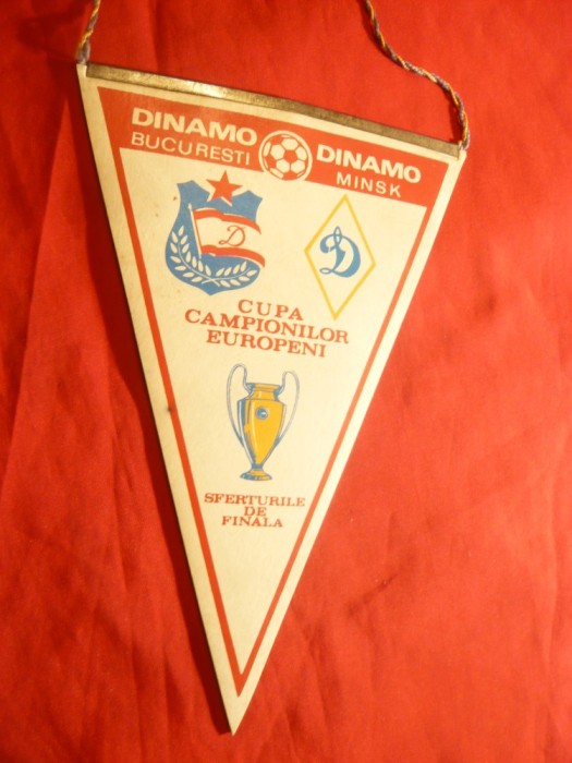 Fanion la Meciul de Fotbal Dinamo-Bucuresti- Dinamo Minsk-1984 sferturi Cupa foto mare Fanion la Meciul de Fotbal Dinamo-Bucuresti- Dinamo Minsk-1984 sferturi Cupa foto mare