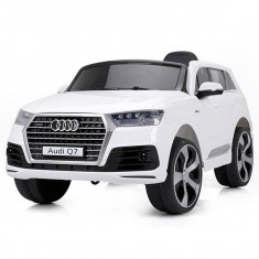 Masinuta electrica Chipolino SUV Audi Q7 White foto