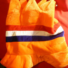 Palarie- de"Nebun dupa Olanda" -Suporter al Echipei de Fotbal a Olandei