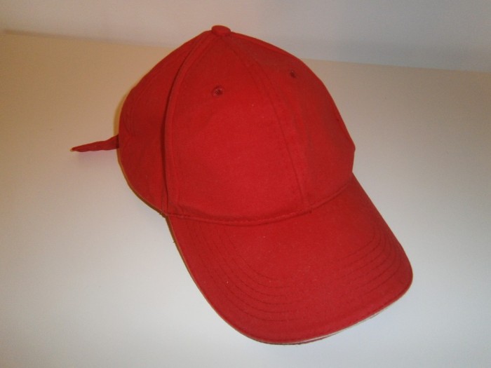 Sapca unisex rosie, Myrtle Beach, aproape noua! foto mare Sapca unisex rosie, Myrtle Beach, aproape noua! foto mare