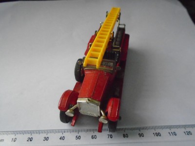 bnk jc Matchbox - masinuta de pompieri foto