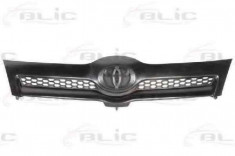 Grila radiator TOYOTA COROLLA Verso (ZER_, ZZE12_, R1_) BLIC 6502-07-8117990P foto