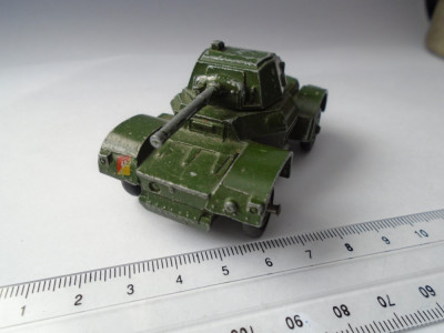 bnk jc Dinky 670 Armoured Car foto