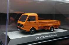 Macheta Volkswagen VW LT28 Platforma (Facelift) - Premium Classixxs 1/43 foto