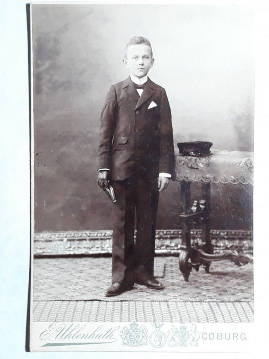 FOTOGRAFIE VECHE DE CABINET - TANAR ADOLESCENT - MODA EPOCII - INCEPUT DE 1900