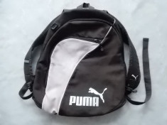 Geanta Puma; 41 x 29 x 17 cm; impecabila foto