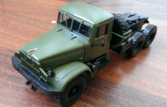 Macheta camion KrAZ 214V Cap tractor - noua, scara 1/43 foto