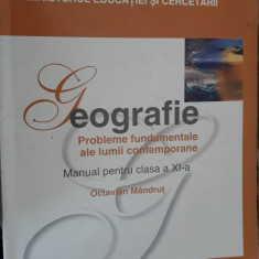 GEOGRAFIE CLASA A XI A - OCTAVIAN MANDRUT