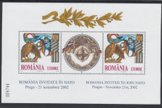 ROMANIA 2002 LP 1598 b ROMANIA INVITATA IN NATO BLOC 2 MARCI +1 VINIETA MNH foto