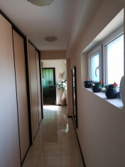 Vand apartament 2 camere decomandat Baciu foto