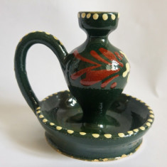 (T) Suport de lumanare ceramic, verde, rustic, emailat, 11 cm, decor floare