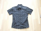 CAMASA MANECA SCURTA OKLEY NOUA, PRET SOC!!, S/M, Negru