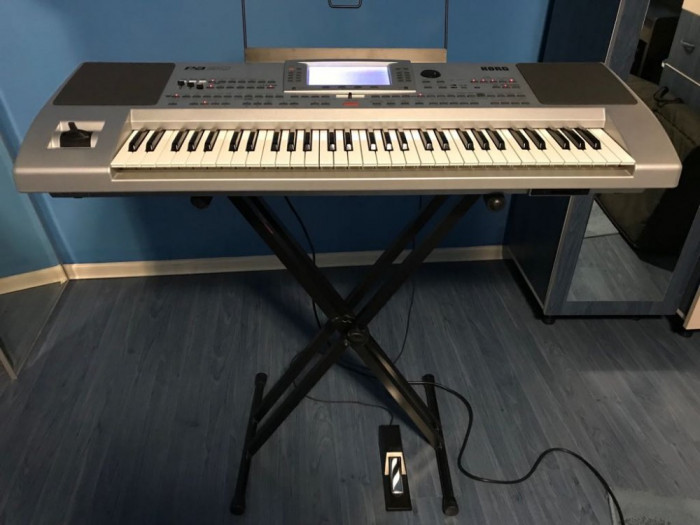 KORG PA 80 in stare excelenta