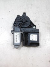 Motoras macara geam usa dreapta fata Skoda Octavia2 An 2009-2013 cod 1T0959702S foto