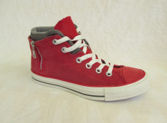 Tenisi Converse originali din piele,imblanita, marimea 36.5 EU (23 cm) foto