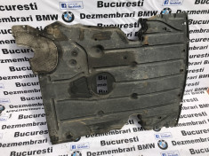 Scut motor original BMW E90,E91,E92 foto