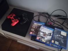 PS4 pro 4 jocuri+ 2 joystick-uri foto