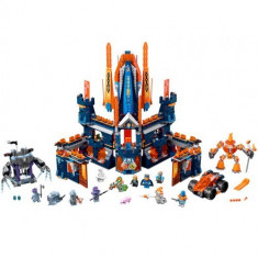 CASTELUL KNIGHTON (70357) LEGO Nexo Knights foto