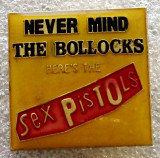 T2. INSIGNA MUZICA Never Mind the Bollocks Here&#039;s the Sex Pistols 25 x 25 mm **
