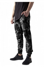 Pantaloni jogger barbati camuflaj XL foto