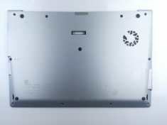 Carcasa Inferioara Capac Fujitsu Lifebook U722 CP588907-01 foto