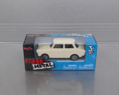 Trabant 601 (alb), Maisto, 1/64 foto