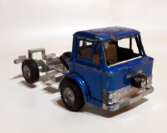 Ford D 800, Dinky foto