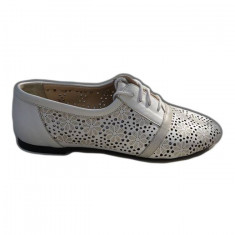 Pantof alb cu talpa joasa, din piele moale cu model de perforatii (Culoare: ALB, Marime: 36) foto