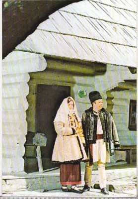 bnk cp Pereche de costume de iarna din Suceava - Vedere - necirculata foto