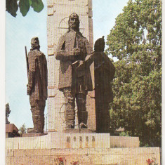 bnk cp Cluj - Statuia lui Horea ,Closca si Crisan- necirculata