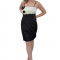 Rochie eleganta scurta, sub bust un trandafir mare decorativ (Culoare: NEGRU-ALB, Marime: 36)