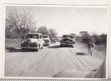 Bnk foto - Automobile pe drum, anii `60, Alb-Negru, Europa, Transporturi