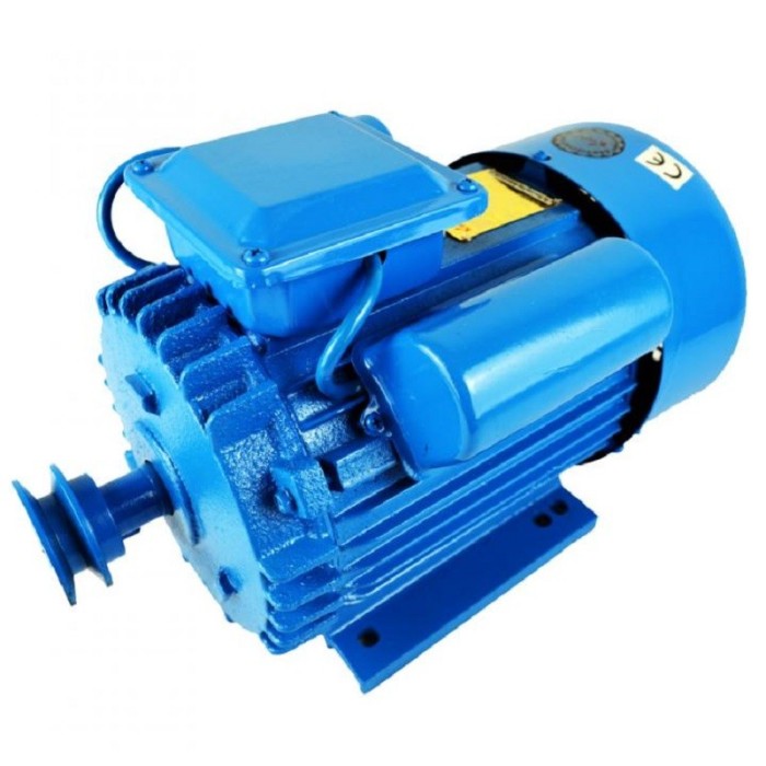 Motor electric UralMash 1.5 kW / 3000 RPM foto mare Motor electric UralMash 1.5 kW / 3000 RPM foto mare