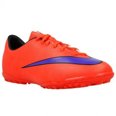 Ghete Fotbal Nike Mercurial Victory V 651641650 foto