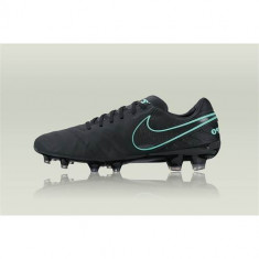 Ghete Fotbal Nike Tiempo Legacy II FG 819218004 foto