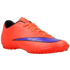 Ghete Fotbal Nike Mercurial Victory V 651646650 foto