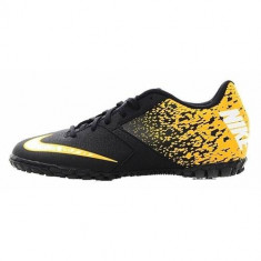 Ghete Fotbal Nike Bombax TF 826486002 foto