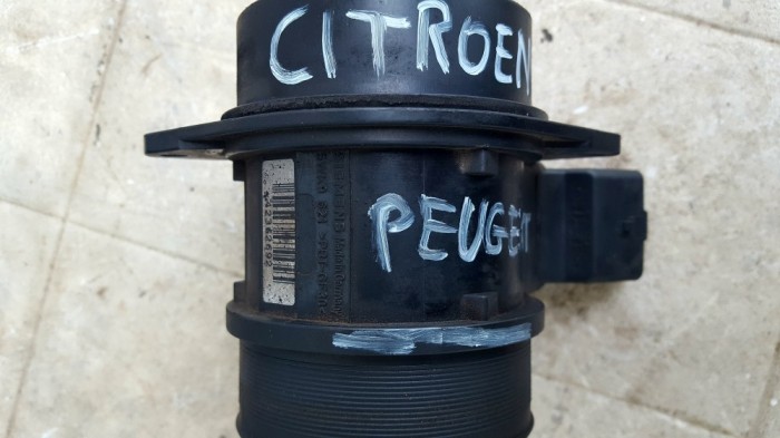 debitmetru aer peugeot, citroen, fiat 5WK9621 foto mare debitmetru aer peugeot, citroen, fiat 5WK9621 foto mare