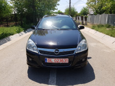 Opel Astra Cosmo 1.7 Cdti 125 Cp foto