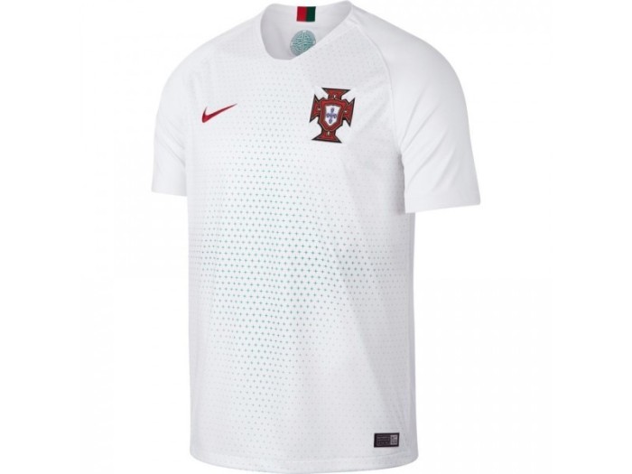 Tricou Portugalia model WORL CUP 2018,7 RONALDO foto mare Tricou Portugalia model WORL CUP 2018,7 RONALDO foto mare