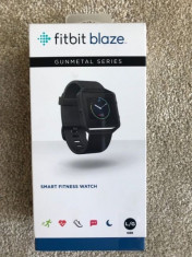 Smartwatch Fitbit Blaze Gunmetal Series, marimea L, nou, sigilat foto