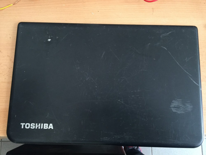 capac display Toshiba satellite C70D-A , A75