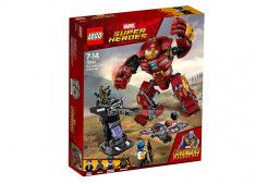 LEGO Marvel Super Heroes - Distrugerea Hulkbuster 76104 foto