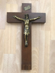 Cruce din lemn cu Isus Rastignit 40x23,5cm alama foto